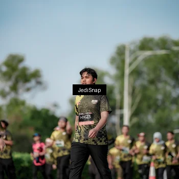Runner Photo 6842087