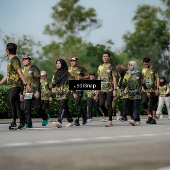 Runner Photo 6842109