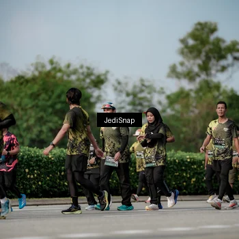 Runner Photo 6842116