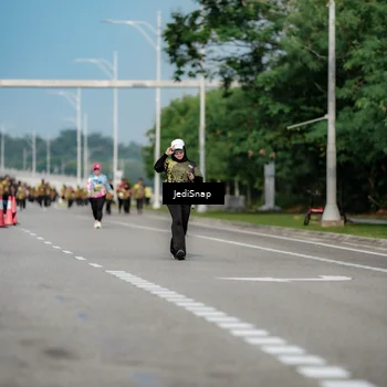 Runner Photo 6842252