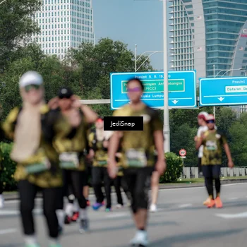 Runner Photo 6842310