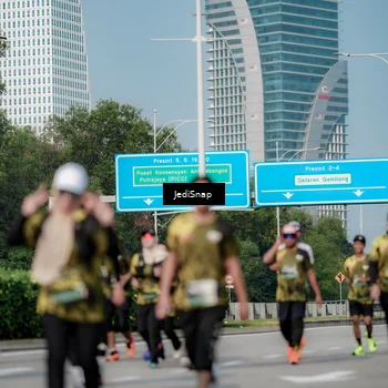 Runner Photo 6842319