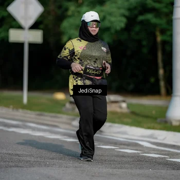 Runner Photo 6842358