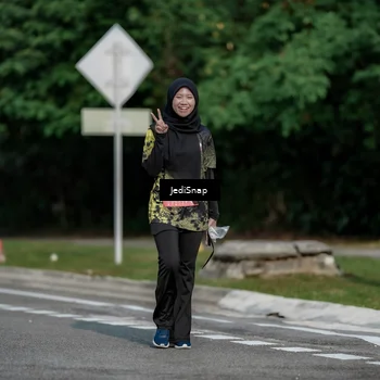 Runner Photo 6842427