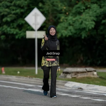 Runner Photo 6842441