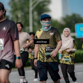 Runner Photo 6842557