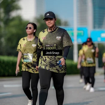 Runner Photo 6842631