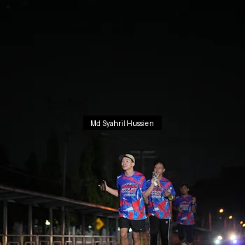 Runner Photo 6842646