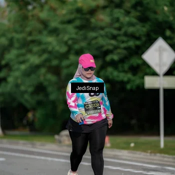 Runner Photo 6842653