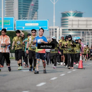 Runner Photo 6842742