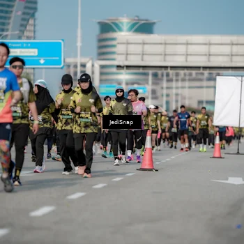 Runner Photo 6842794