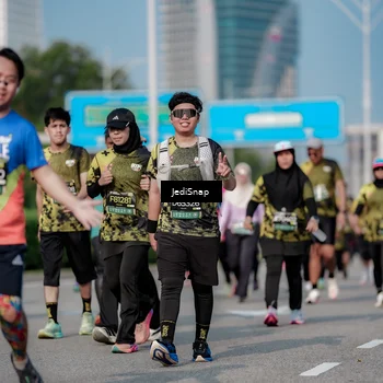 Runner Photo 6842922