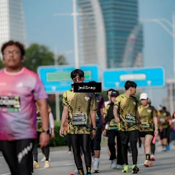 Runner Photo 6843046