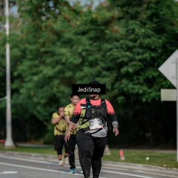 Runner Photo 6843139