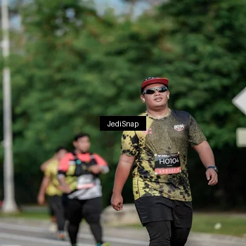 Runner Photo 6843152