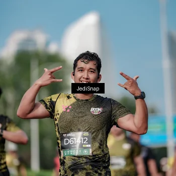 Runner Photo 6843155