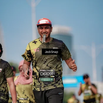 Runner Photo 6843317