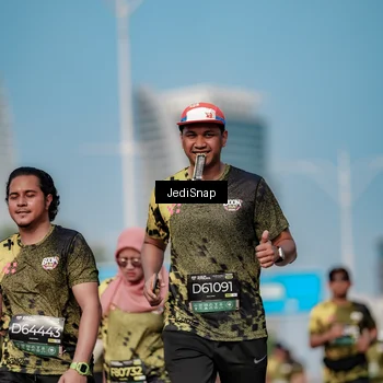 Runner Photo 6843319