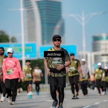 Runner Photo 6843330
