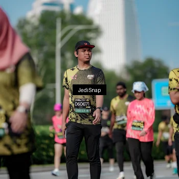 Runner Photo 6843337
