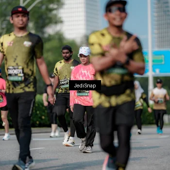 Runner Photo 6843342