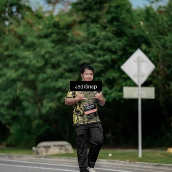 Runner Photo 6843363