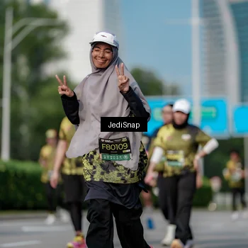 Runner Photo 6843388