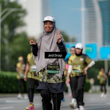 Runner Photo 6843412