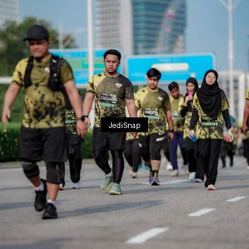 Runner Photo 6843648