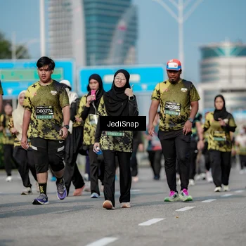 Runner Photo 6843698