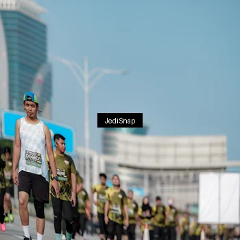 Runner Photo 6843758