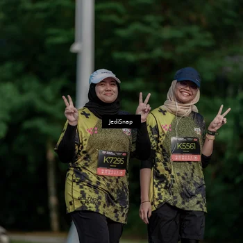Runner Photo 6843767
