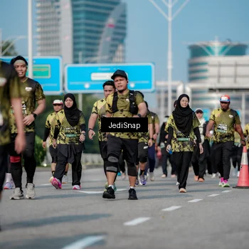 Runner Photo 6843840