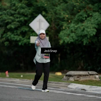 Runner Photo 6844027