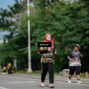 Runner Photo 6844077