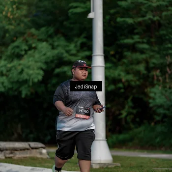 Runner Photo 6844153