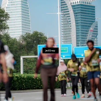 Runner Photo 6844233