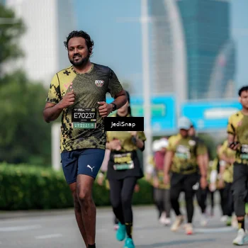 Runner Photo 6844264