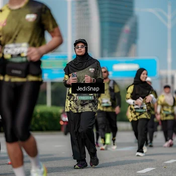 Runner Photo 6844289