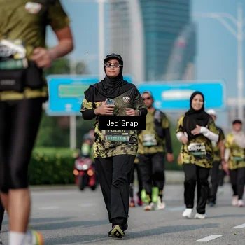 Runner Photo 6844317