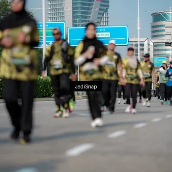 Runner Photo 6844318
