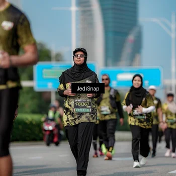 Runner Photo 6844326