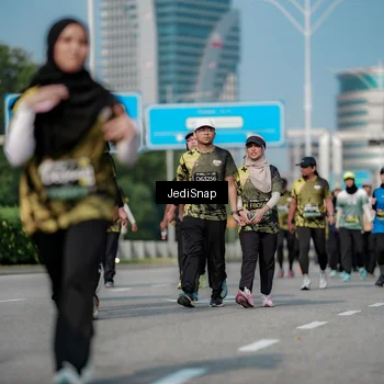 Runner Photo 6844384
