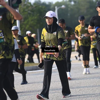 Runner Photo 6845057