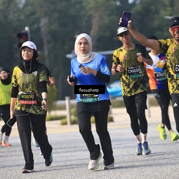 Runner Photo 6845061