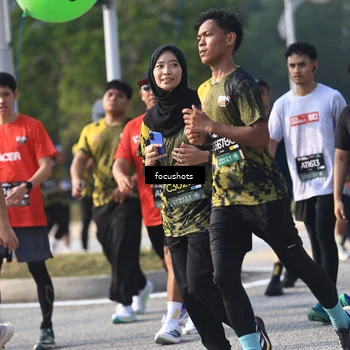 Runner Photo 6845079