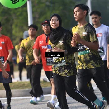 Runner Photo 6845080