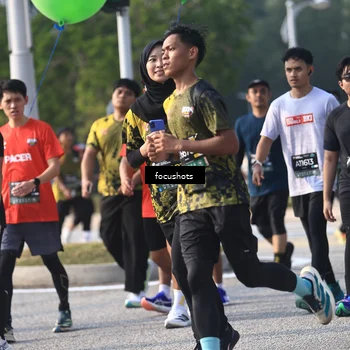 Runner Photo 6845082