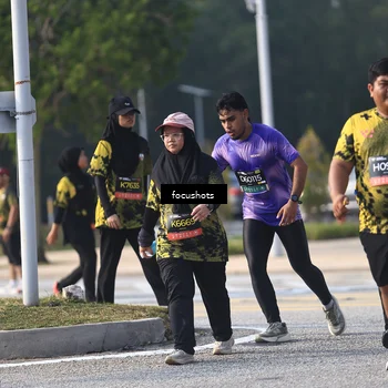 Runner Photo 6845089
