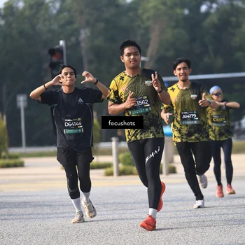 Runner Photo 6845108